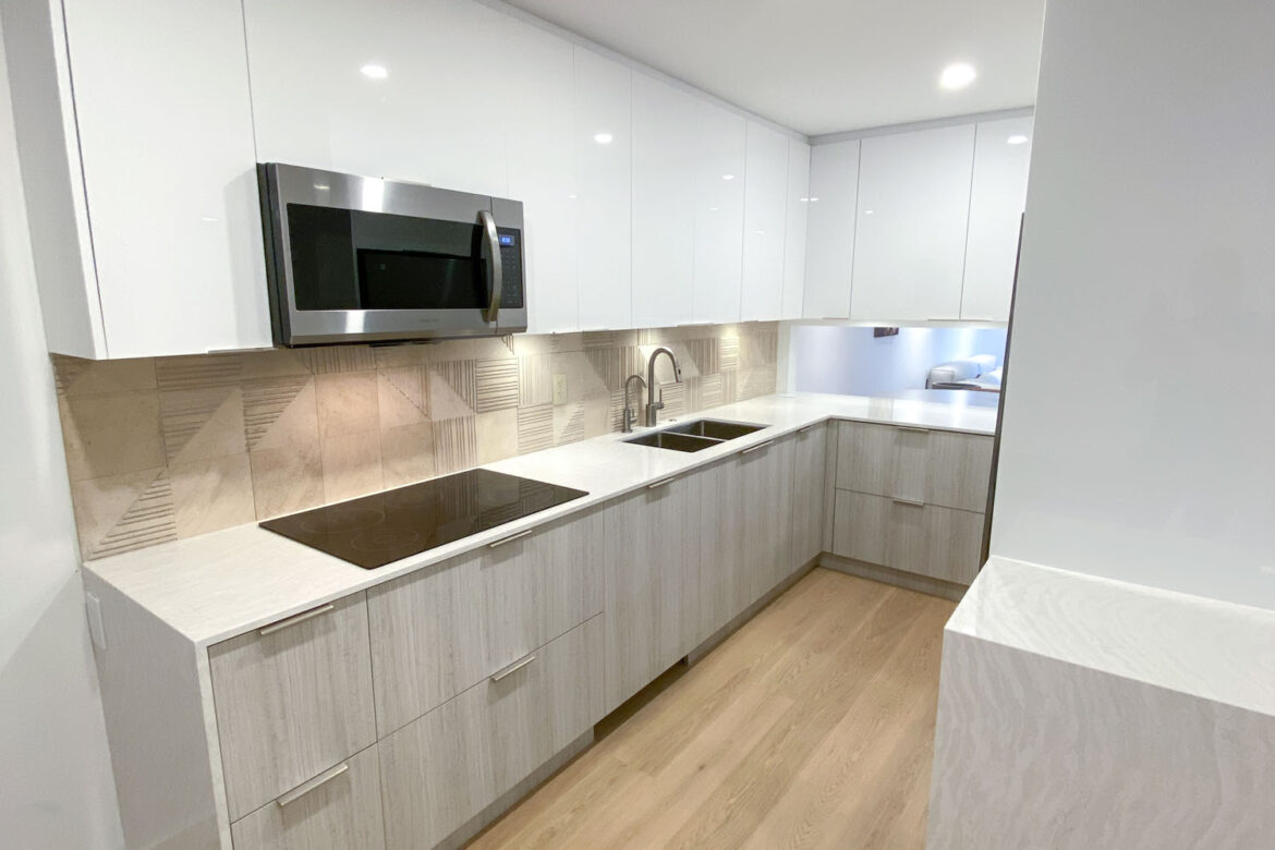 WEST END MODERN HOME RENOVATION Vancouver 1